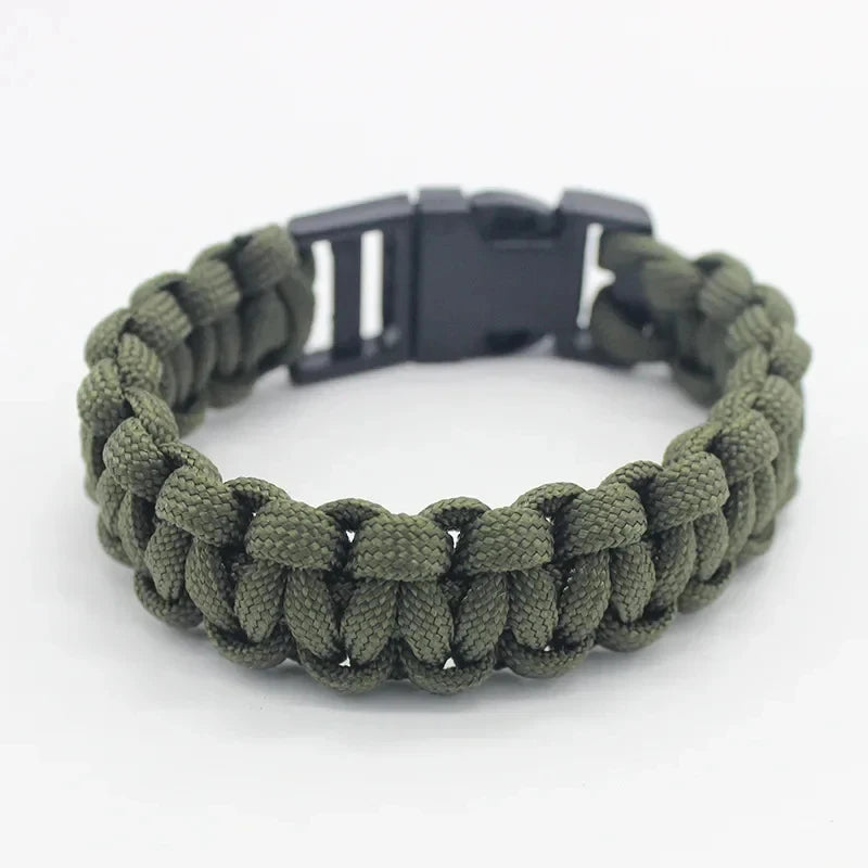Paracord Survival Bracelet